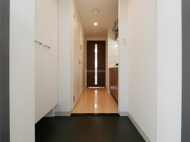 玄関　落ち着いた玄関です