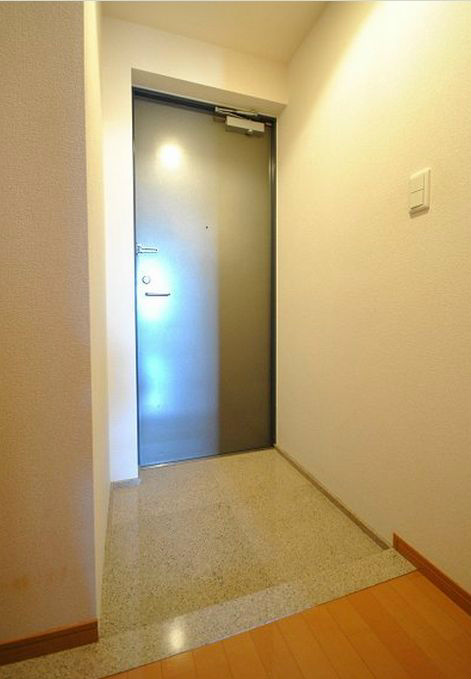 玄関　別号室参考写真