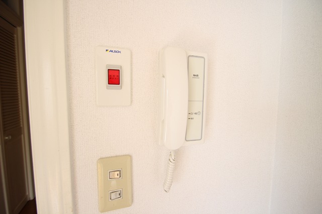 セキュリティ　同物件、別号室のものです。