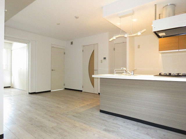 居室・リビング　☆13.7帖の広々としたリビングです！