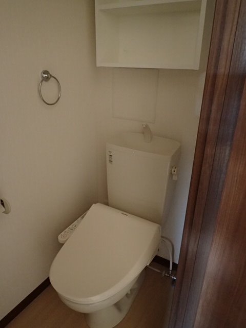 トイレ　ウォシュレット