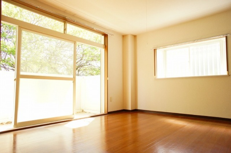 居室・リビング　図面と現状に相違がある場合には現状を優先