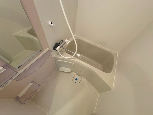 バス・シャワールーム　お風呂です