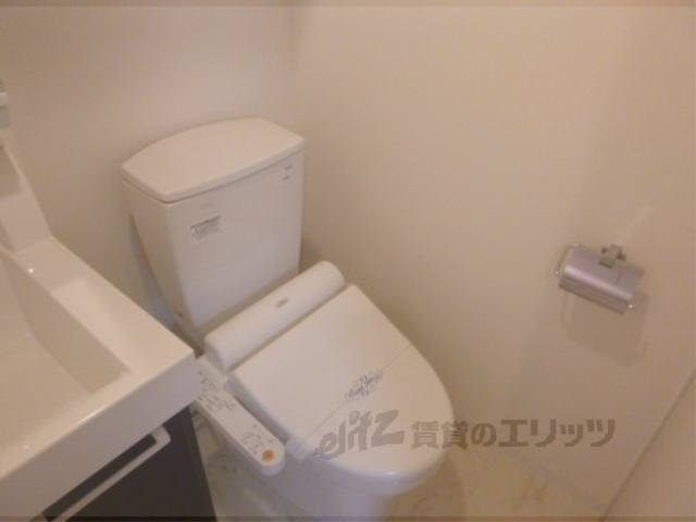 エステムプラザ京都三条大橋のトイレ写真