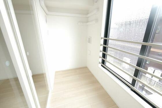 バルコニー　サンルーム