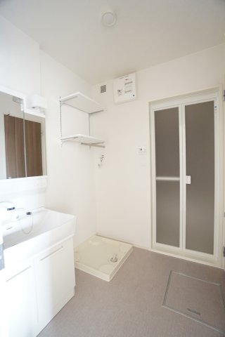 洗面設備　※同タイプの写真です。