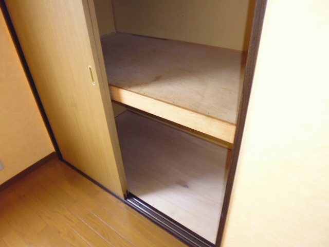 収納　収納完備で、お部屋を広くお使いできます。