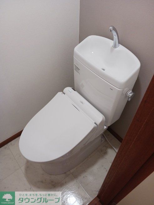 トイレ　トイレ