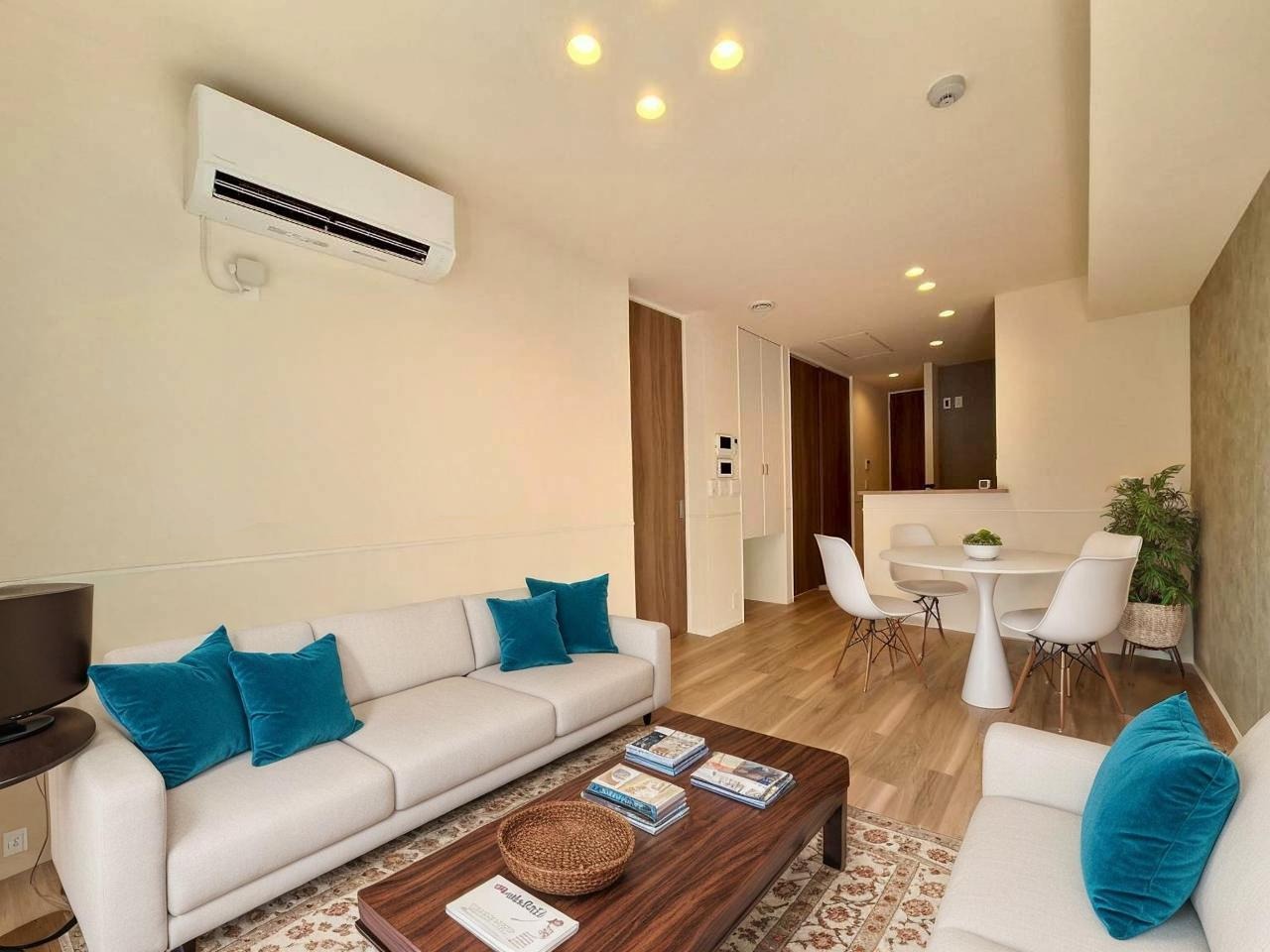 居室・リビング　★リビングダイニング★※モデルルームの為、家具は付きません※