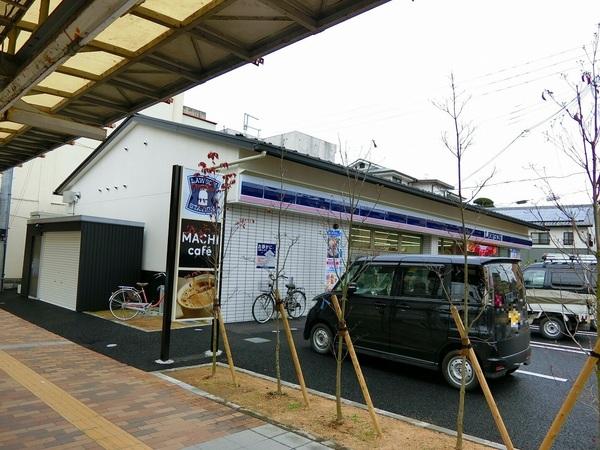 コンビニ　ローソン銀座店（コンビニ）まで139m