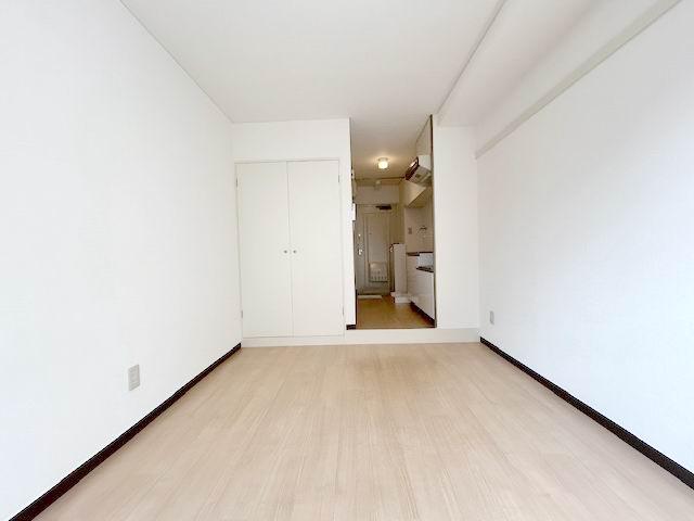 居室・リビング　別号室写真