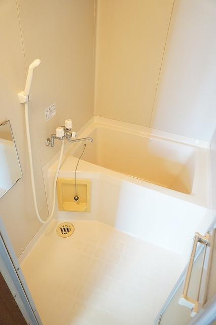 バス・シャワールーム　浴室