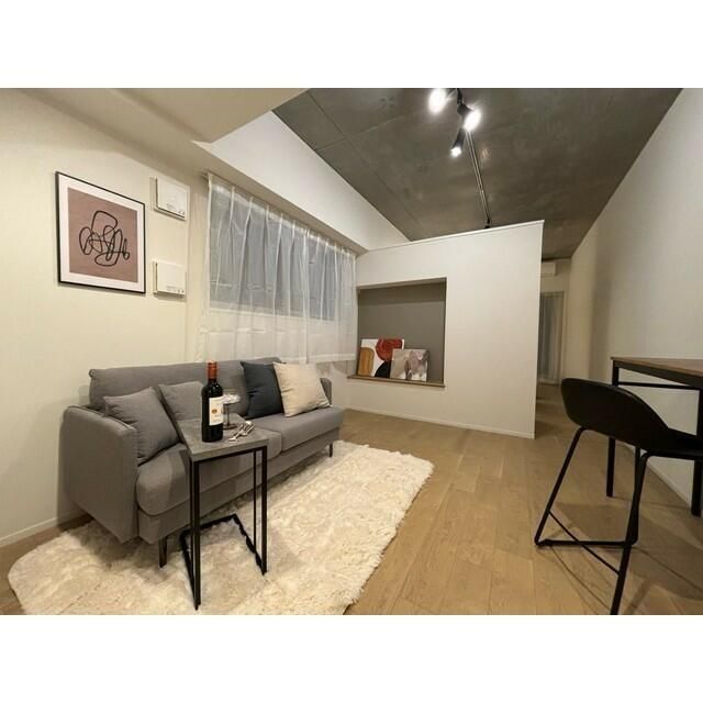 居室・リビング　写真は同タイプ住居です。