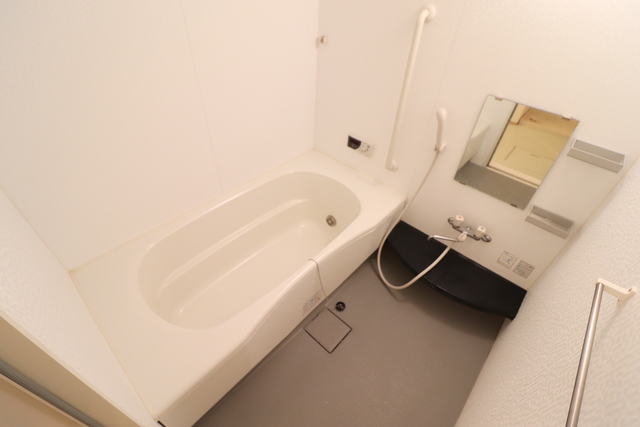 バス・シャワールーム　一坪バス