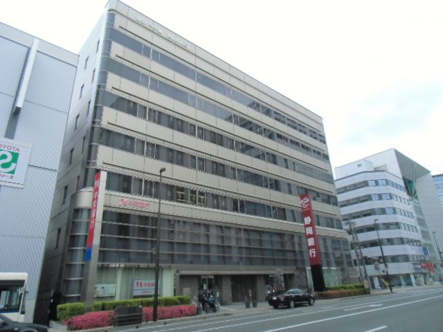 銀行　静岡銀行（銀行）まで92m