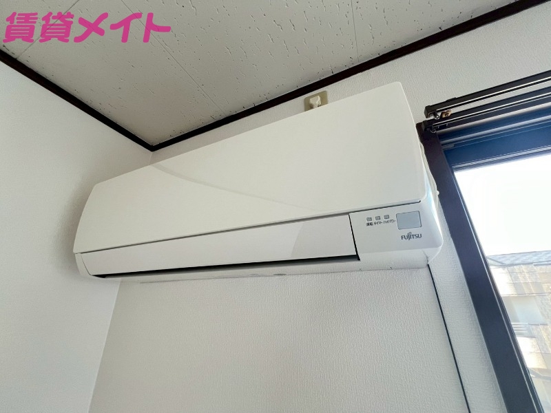 その他設備　エアコン２台付