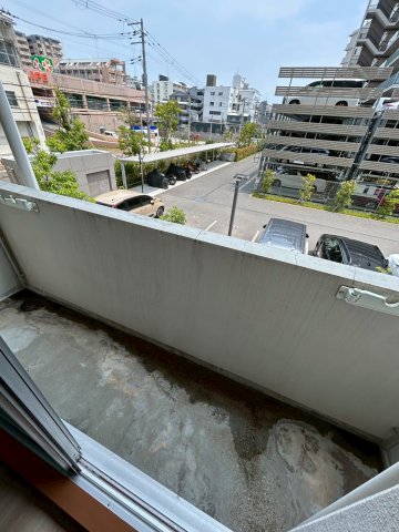 バルコニー　広々としたバルコニーです