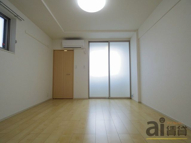 居室・リビング　～同仕様写真～