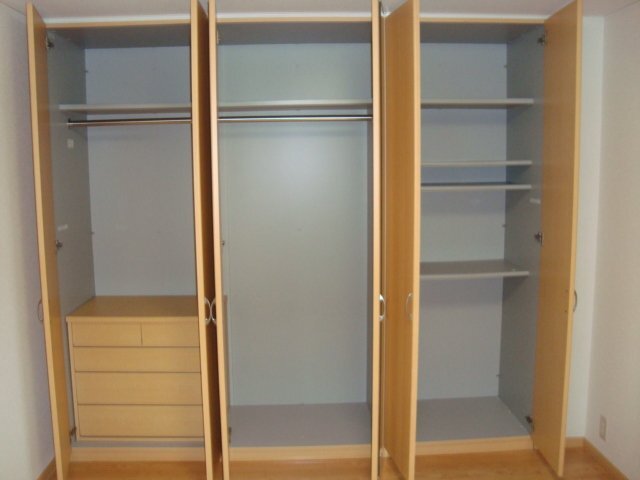 収納　クローゼット