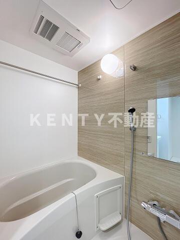 バス・シャワールーム　お風呂です