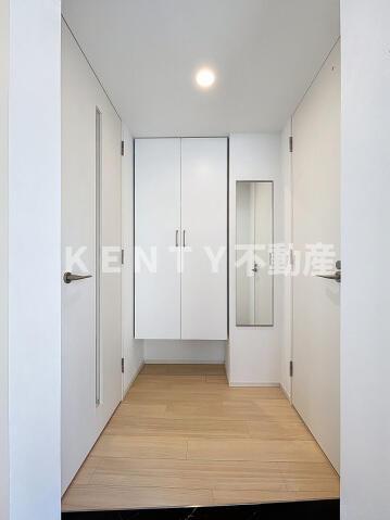 玄関　シンプルで使いやすい玄関です