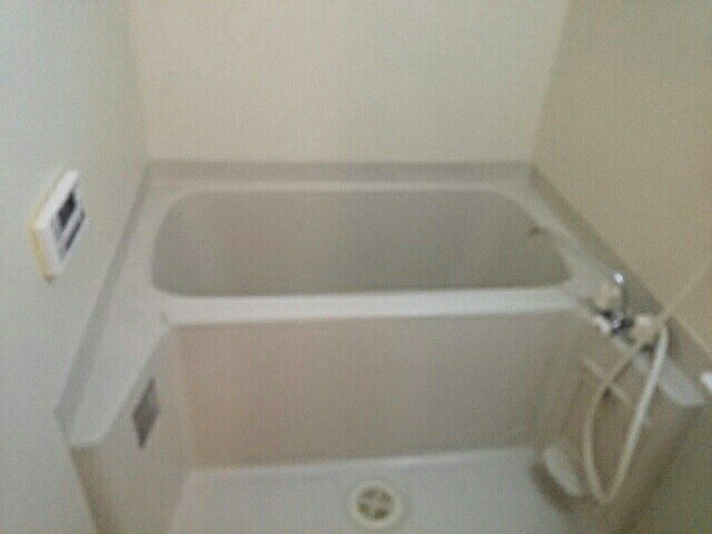 バス・シャワールーム　ゆったり過ごせるお風呂です