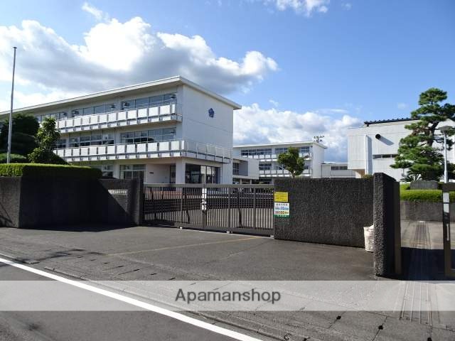 中学校　金谷中学校（中学校）まで1710m