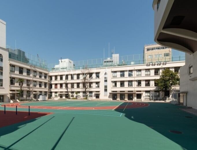小学校　台東区立黒門小学校（小学校）まで159m