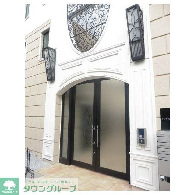 エントランス　部屋探しは株式会社　タウンハウジング　までお気軽にお問合せ…