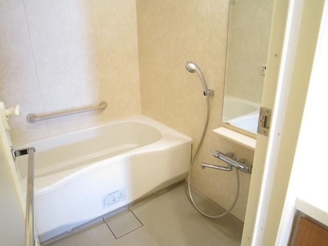 バス・シャワールーム　浴室乾燥機