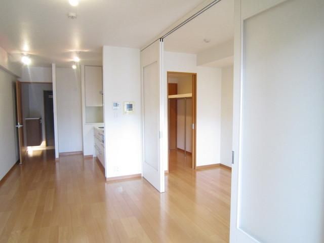 居室・リビング　フローリング