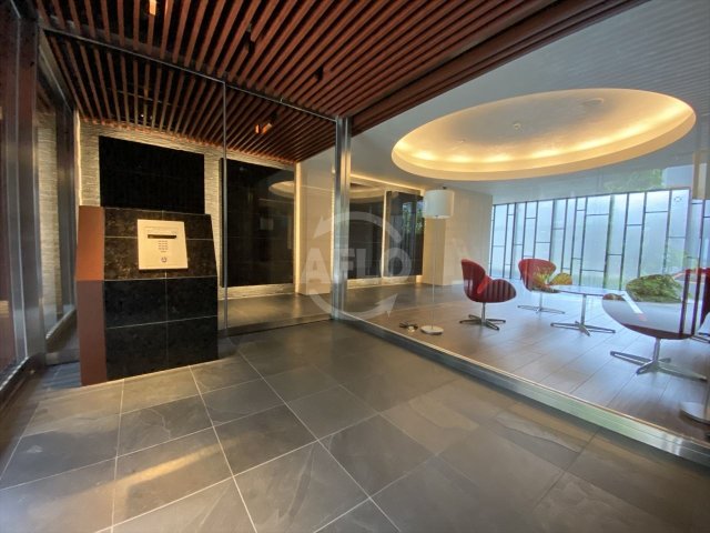 ロビー　レオンコンフォート本町東II　ロビー