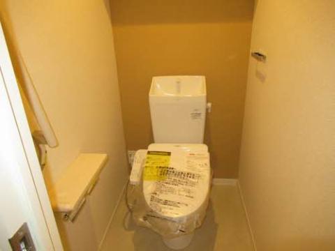 トイレ　シャワー付トイレ