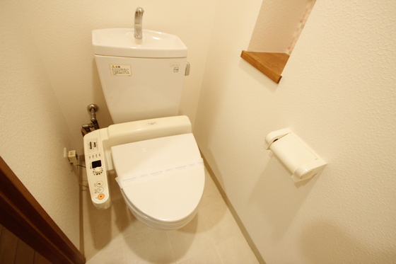 トイレ　※別部屋の写真です