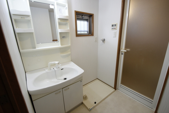 洗面設備　※別部屋の写真です