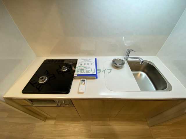 キッチン　※参考写真です。似た間取りの別部屋になります。