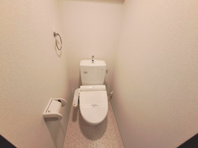 トイレ　落ち着いたトイレです