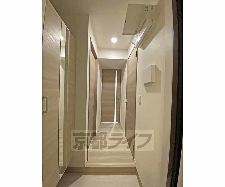 その他部屋・スペース　玄関から見たところです。