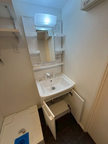 洗面設備　参考写真