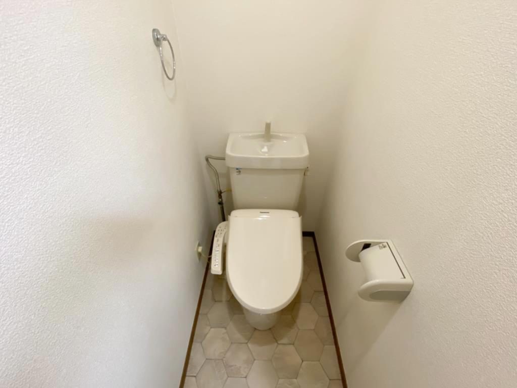 小松グリーンハイツのトイレ写真