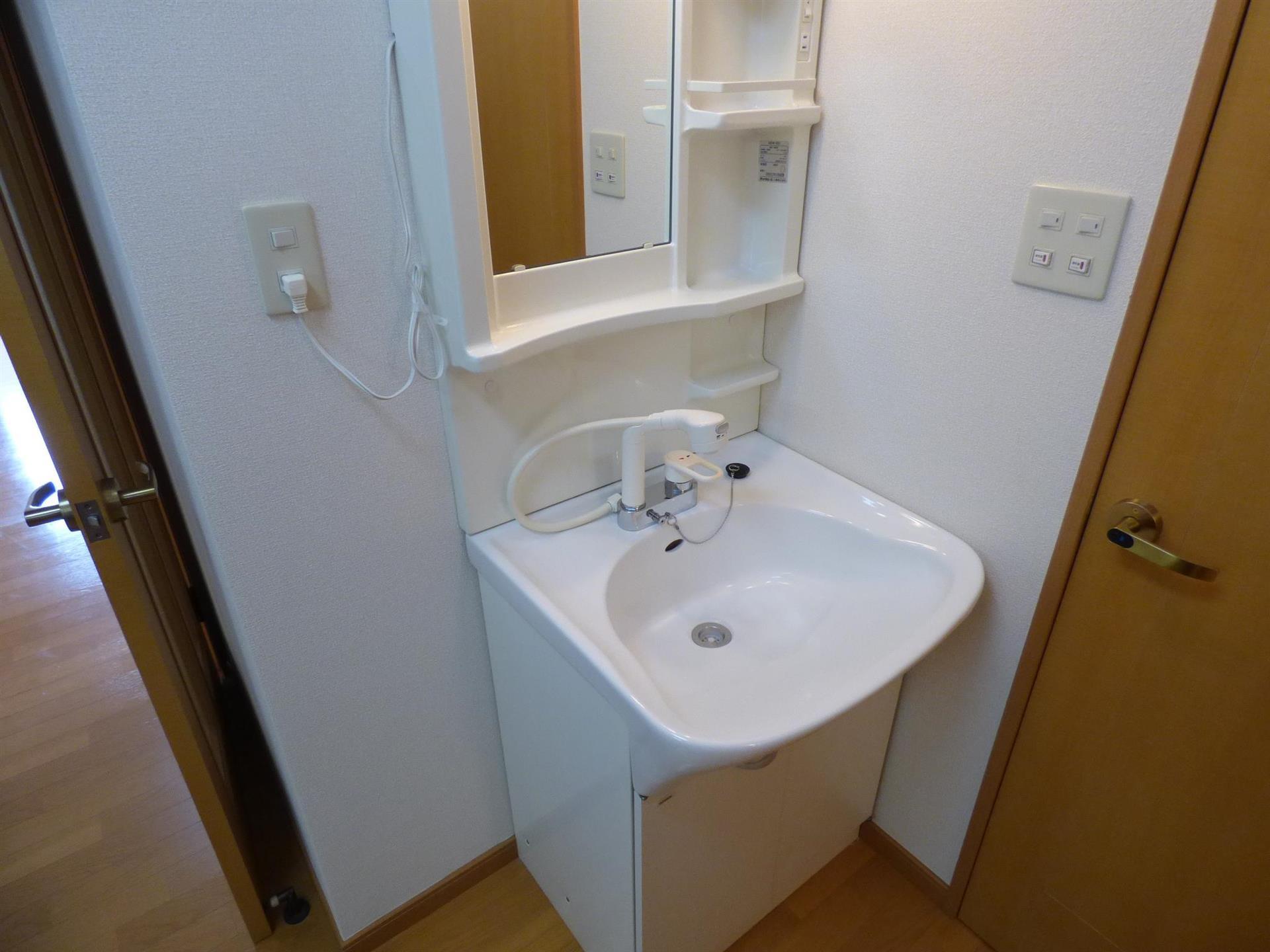 洗面設備　洗面所