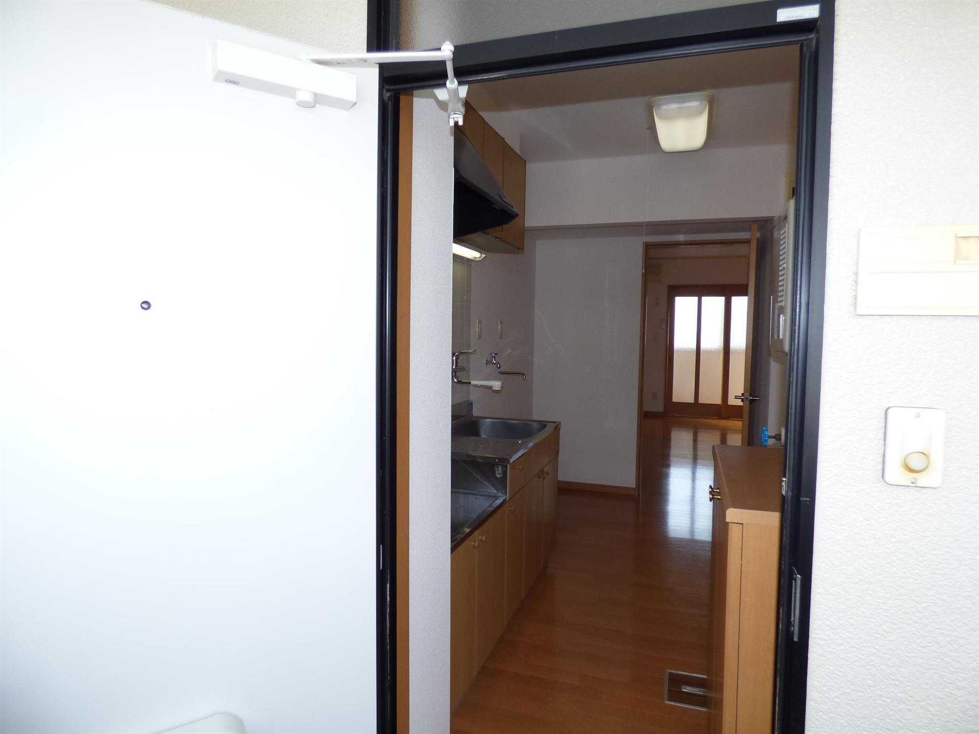 セキュリティ　玄関