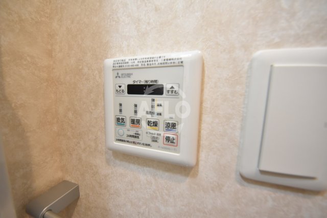 その他設備　Luxe西長堀（ラグゼ西長堀）　浴室乾燥機