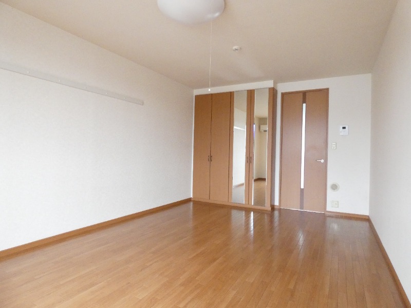 居室・リビング　図面と現状に相違がある場合には現状を優先