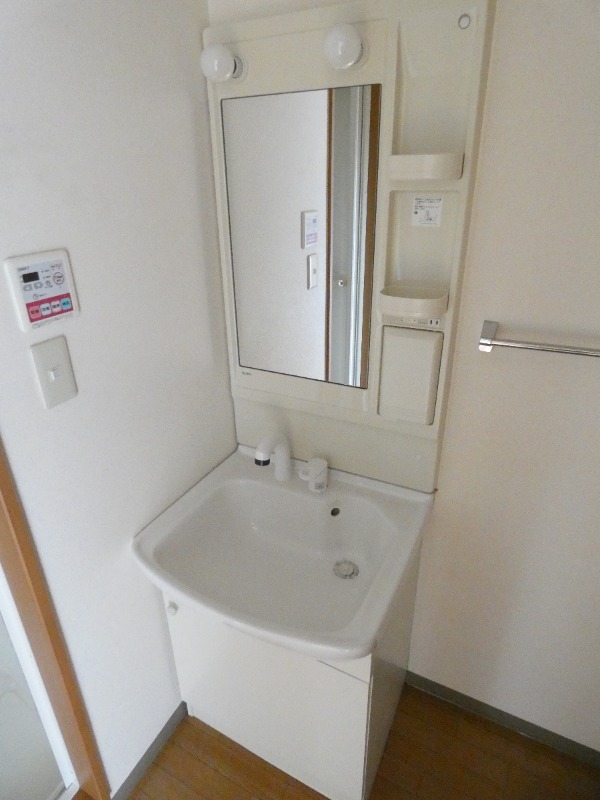 洗面設備　図面と現状に相違がある場合には現状を優先