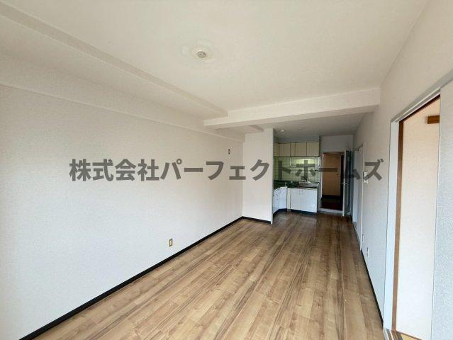 居室・リビング　使いやすい居間です