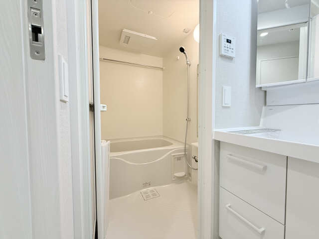 バス・シャワールーム　同一タイプ