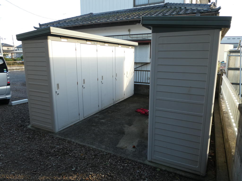 その他共有部分　各世帯物置あり