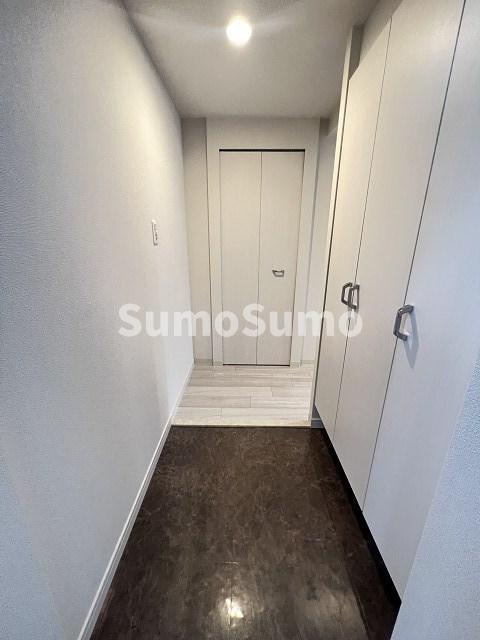 玄関　収納もある玄関です