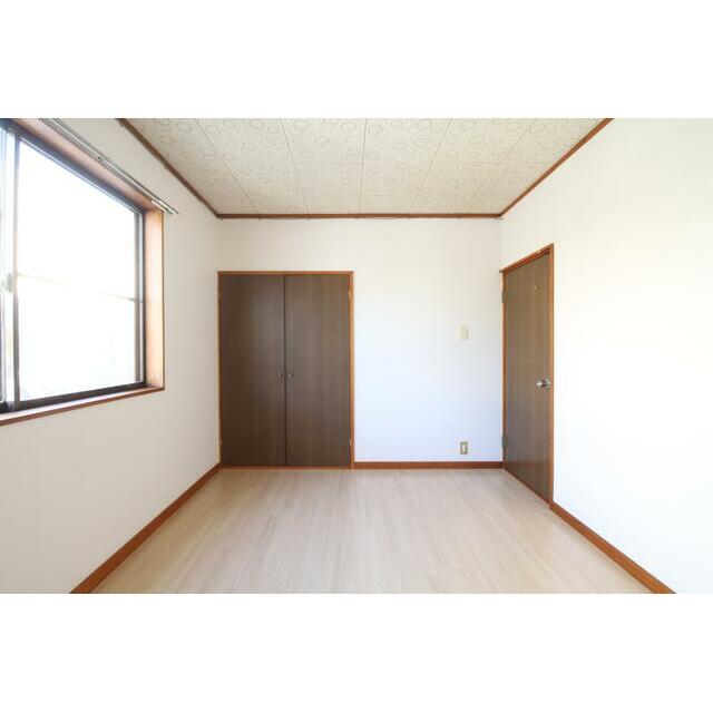 居室・リビング　寝室としていかがでしょうか。